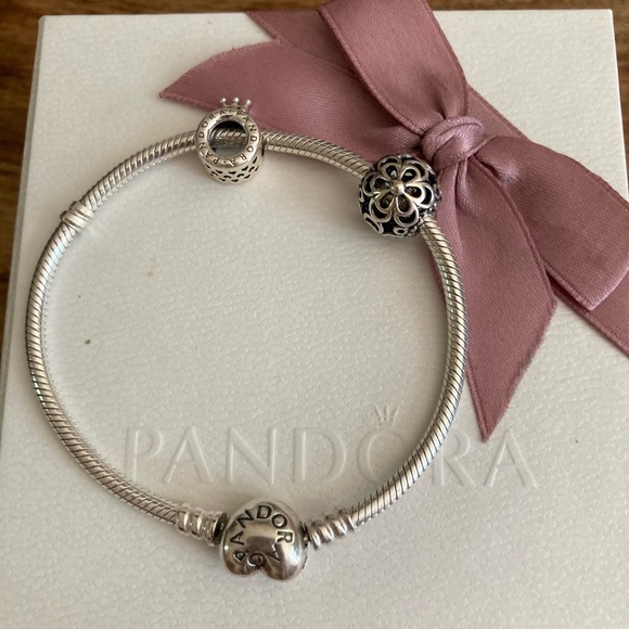 PANDORA Heart Clasp Bracelet - Sterling Silver (59071919) With 2 Charms Boxed - Picture 3 of 5